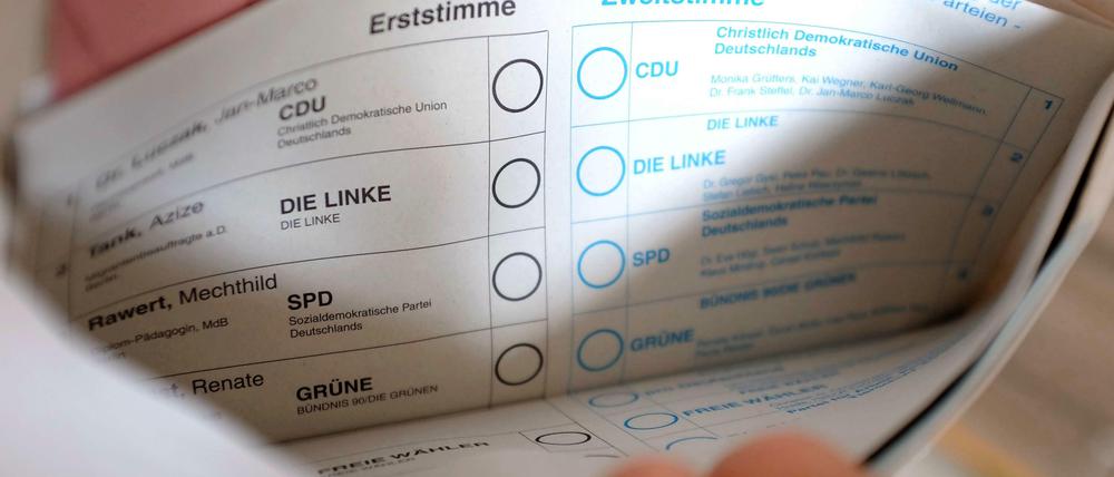 Der bekennende Nichtwähler ist bislang nur ein Schwänzer, ein Verweigerer.
