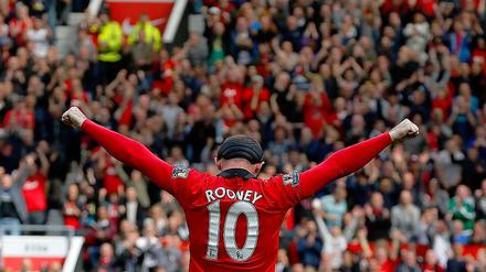 Getroffen. Manchester Uniteds Torjäger Wayne Rooney.