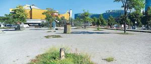 Ist das öde. Der Blick über das Kulturforum zeigt einen verwaisten Kampfplatz städtebaulicher Ideen – und keinen Sinnzusammenhang. Foto: Kai-Uwe Heinrich