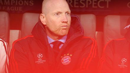 Der einzige Verlierer. Trotz des souveränen Siegs seiner Mannschaft gibt es für Matthias Sammer keinen Grund zu lächeln.