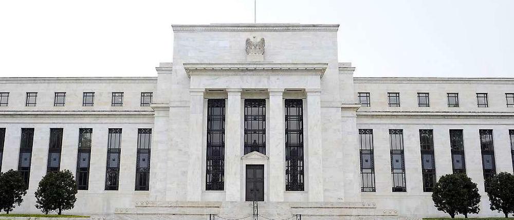 Die US-Notenbank in Washington, USA. Ein Kurswechsel bleibt vorerst aus: Die US-Notenbank wird auch weiterhin ihre milliardenschweren Anleihekäufe fortsetzen.
