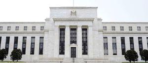Die US-Notenbank in Washington, USA. Ein Kurswechsel bleibt vorerst aus: Die US-Notenbank wird auch weiterhin ihre milliardenschweren Anleihekäufe fortsetzen.