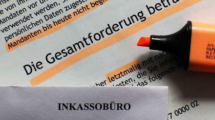 Mehr Klarheit: Inkassobüros müssen künftig sagen, woher die Forderung kommt, die sie eintreiben.