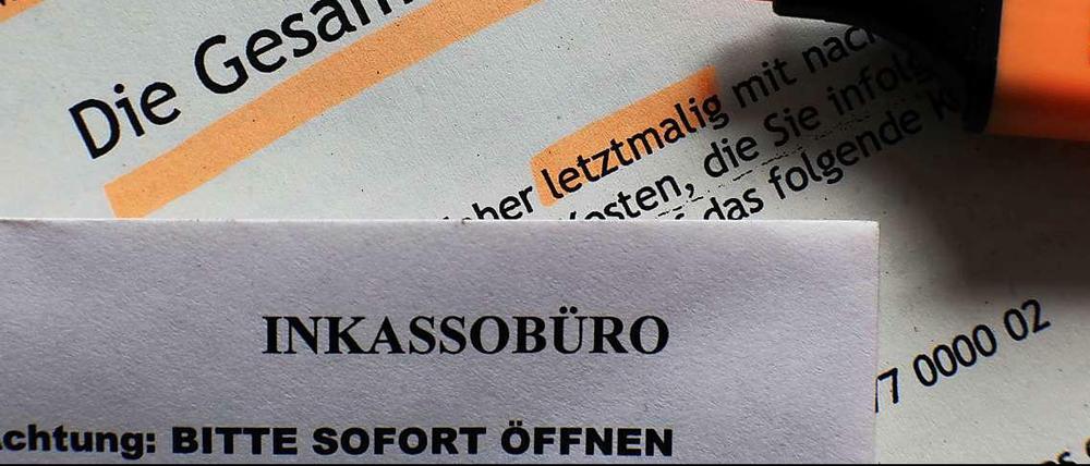 Mehr Klarheit: Inkassobüros müssen künftig sagen, woher die Forderung kommt, die sie eintreiben.