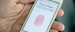 Einfach zu entsperren, aber auch einfach zu fälschen: die TouchID-Funktion vom neuen iPhone.