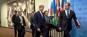 Durchbruch: Die USA und Russland haben sich auf einen Entwurf für eine Resolution zur Vernichtung des syrischen Chemiewaffenarsenals geeinigt. Dies gaben US-Außenminister John Kerry (im Bild) und sein russischer Kollege Sergej Lawrow bekannt.