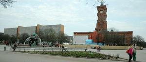 Freifläche am Roten Rathaus.