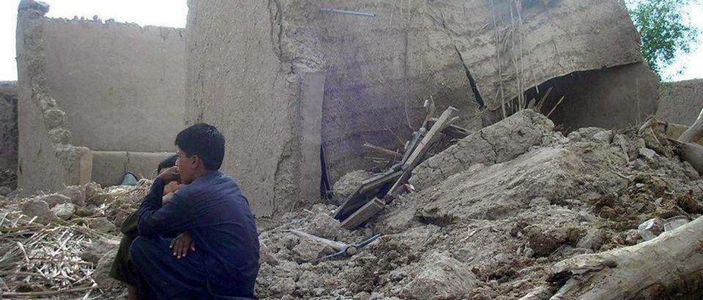 Zerstörte Lehmhäuser in der pakistanischen Stadt Awaran.