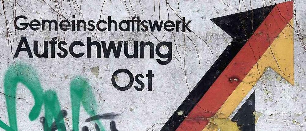 Aufschwung Ost? Jedenfalls nicht, wenn es um die Besetzung von Beamtenposten geht. Hier herrschen westdeutsche Beamte vor.