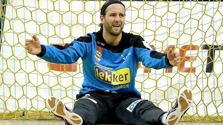 Konnte den Ausgleichtreffer 47 Sekunden vor Spielschluss nicht verhindern: Füchse-Torwart Silvio Heinevetter.