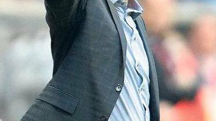 Da lang geht’s nach oben. Bert van Marwijks Start lässt Hamburg hoffen. Foto: dpa