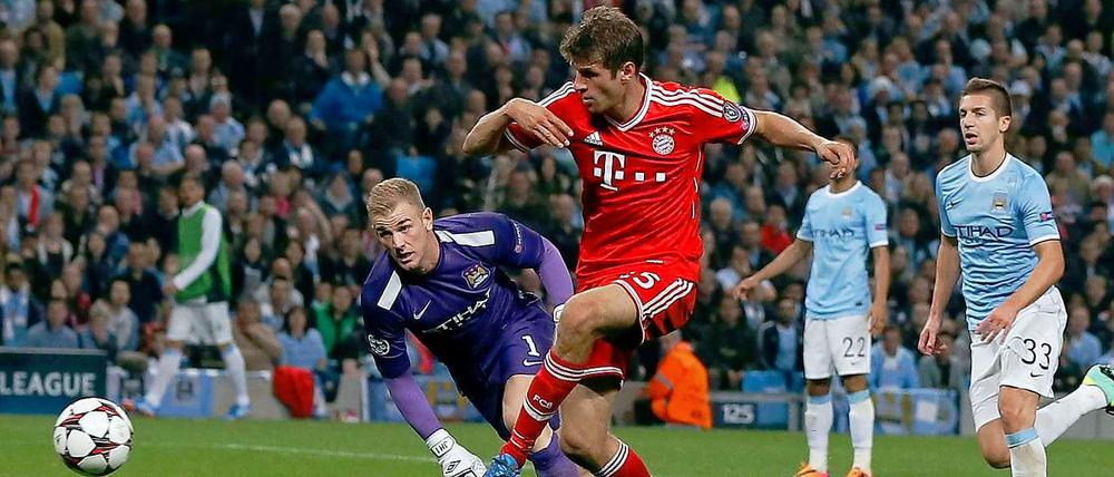 Unaufhaltsam. Thomas Müller auf dem Weg zum 2:0 für die Bayern.