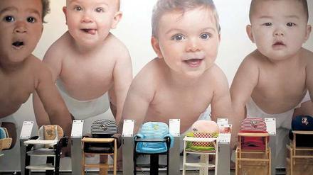 Kinder, Kinder – doch wie bekommen die Eltern Beruf und Familie unter einen Hut? Foto: Oliver Berg/dpa