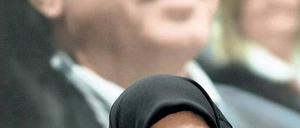 Neue Wahlfreiheit. Nachdem das Verschleierungsverbot bereits an Universitäten aufgehoben wurde, dürfen Frauen nun auch im öffentlichen Dienst Kopftuch tragen.Foto: Sedat Suna/dpa