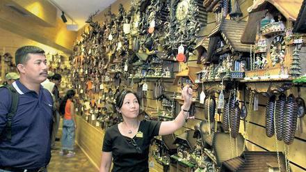 Ein Kuckuck ist mit Sicherheit drin. Auf asiatische Kundschaft ist man auch im Schwarzwald gut vorbereitet.