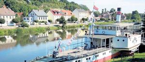 Trockengelegt. Der Seitenraddampfer „Riesa“, Baujahr 1897, ist im Binnenschifffahrtsmuseum am Oder-Havel-Kanal im Barnimer Land zu bestaunen.