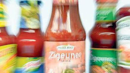 Gaumenfreude als Ärgernis. Die „Zigeunersauce“ wird aus Kantinen verbannt. Foto: dpa