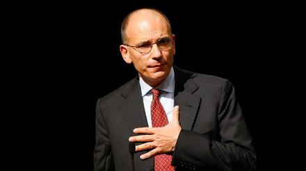 Italiens Premier Enrico Letta versucht seine Regierung zu retten. 