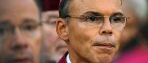 Der Limburger Bischof Franz-Peter Tebartz-van Elst steht massiv in der Kritik.