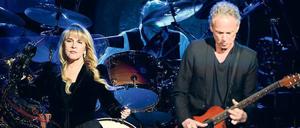 Stevie Nicks und Lindsey Buckingham in der O2-World.