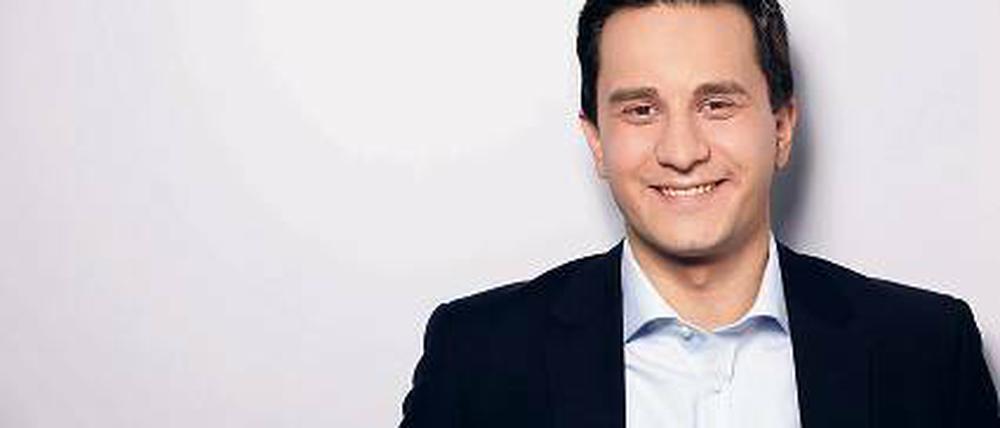 Mahmut Özdemir.