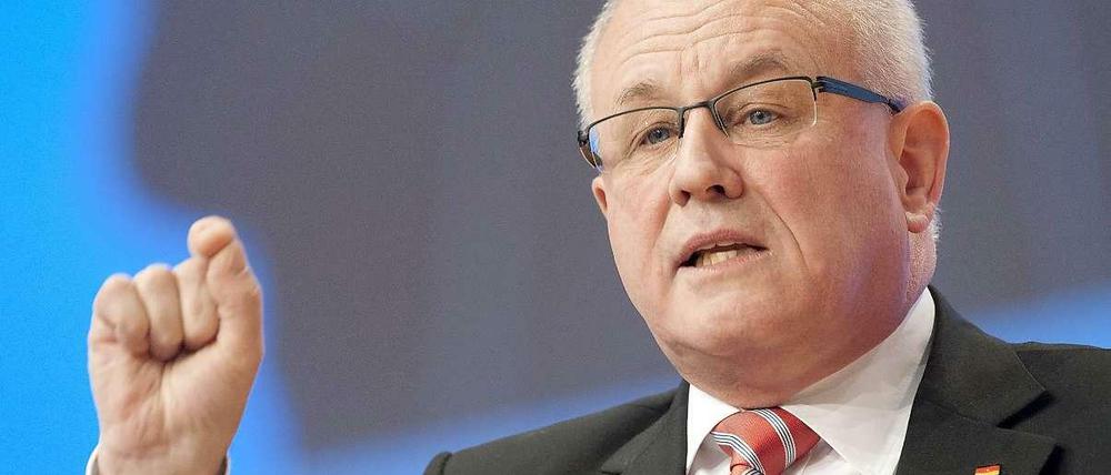 Kauder will keinen Untersuchungsausschuss zum NSA-Skandal. 