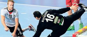 Die neue deutsche Handballgeneration um Linksaußen Kevin Schmidt (l.) verpasste in diesem Jahr erstmals eine EM-Teilnahme.