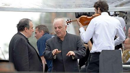 Yefim Bronfman gemeinsam mit Daniel Barenboim in Berlin.