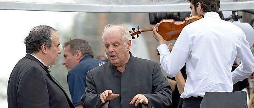 Yefim Bronfman gemeinsam mit Daniel Barenboim in Berlin.