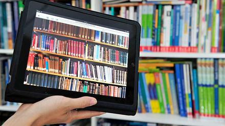 Ständig neu. Seit 2008 hat sich die Zahl der ausgeliehenen Medien fürs iPad und andere Reader versechsfacht. 
