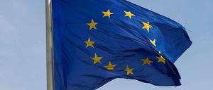 Die EU versammelt sich. Wenn Angela Merkel am Donnerstag zum Gipfel der europäischen Staats- und Regierungschefs nach Brüssel reist, kann sie dort aus einer mächtigeren Position verhandeln denn je zuvor.