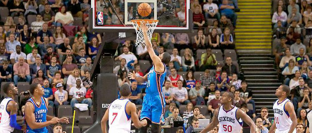 Hände weg vom Gegner. Niederlagen der Philadelphia 76ers könnten in der kommenden Saison System haben.