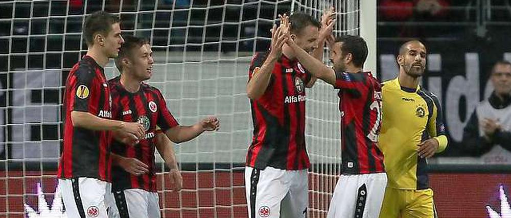 Frankfurt jubelt. Die K.o.-Runde ist fast erreicht.