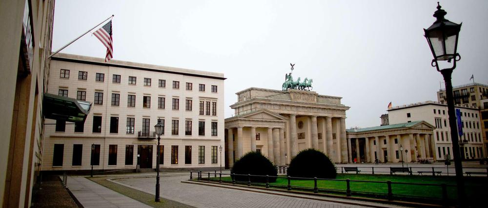 Wenn am Brandenburger Tor eine Überwachungszentrale steht, haben die Menschen aus der Vergangenheit nichts gelernt.