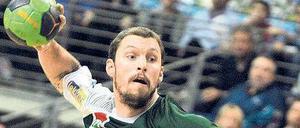 Kommt ein Fuchs geflogen. Der Berliner Fredrik Petersen hofft heute gegen seine alten Teamkollegen aus Hamburg auf zahlreiche Möglichkeiten zum Gegenstoß. 