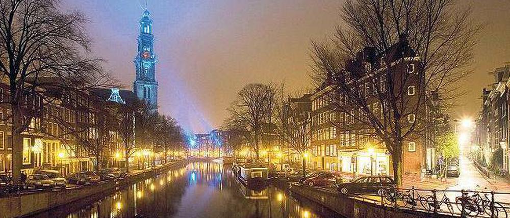 Vorbild Amsterdam. Alliander betreibt das Netz in der Grachten-Stadt und bewirbt sich nun in Berlin.