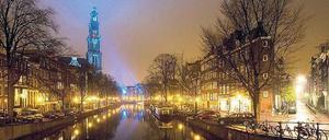 Vorbild Amsterdam. Alliander betreibt das Netz in der Grachten-Stadt und bewirbt sich nun in Berlin.