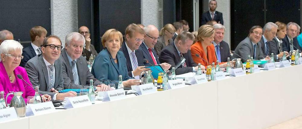 Es wird weiter koalitionsverhandelt - und die schwierigen Punkte kommen erst noch.