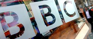 Im BBC-Skandal gibt es neue Vorwürfe gegen einen Radiomoderator.