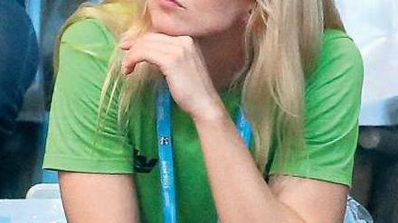 Am Beckenrand. Britta Steffen schwimmt nicht mehr, sondern schaut zu – wie hier bei der WM im August in Barcelona. 