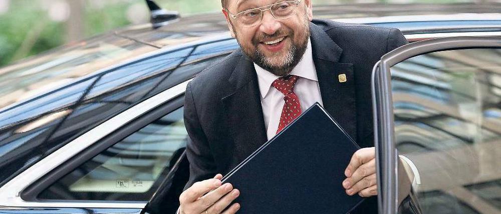 Siegerlächeln? Martin Schulz, hier beim Gipfel des Europäischen Rats, ist seit Mittwoch Spitzenkandidat von Europas Sozialdemokraten. Foto: Julien Warnand/dpa