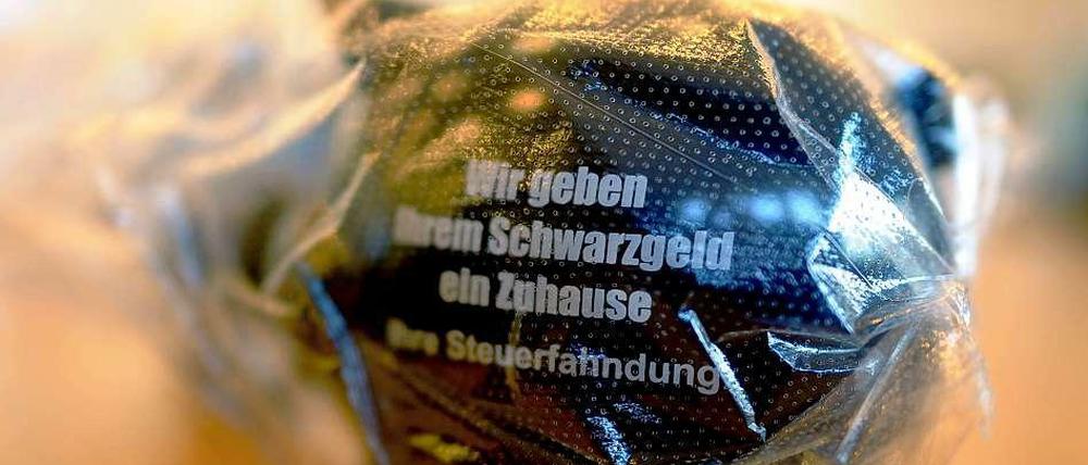 Auf der Liste der Schwarzgeldzentren steht Deutschland auf Platz acht, noch vor Steuerfluchtzentren wie den Kanalinseln Jersey und Guernsey, Panama und den Bermudas.