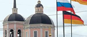 Deutschland und Russland vereinbarten noch unter Kanzler Schröder und Präsident Putin einen Austausch der Zivilgesellschaften. 