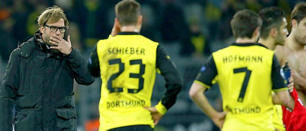 Da verschlägt's mir die Sprache. Jürgen Klopp (li.).