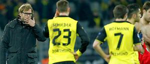 Da verschlägt's mir die Sprache. Jürgen Klopp (li.).