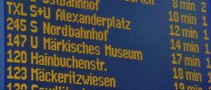 142,147,123,120 ... BVG-Bingo vorm Hauptbahnhof.