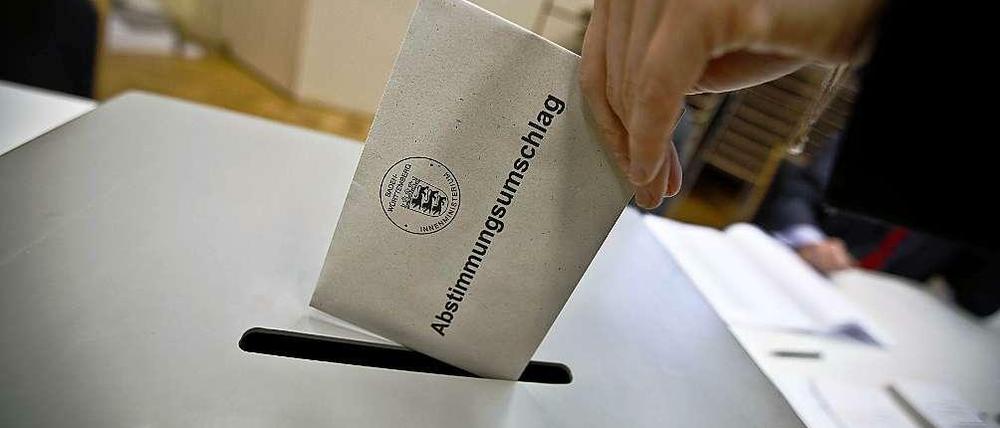Das Volk entscheidet. 