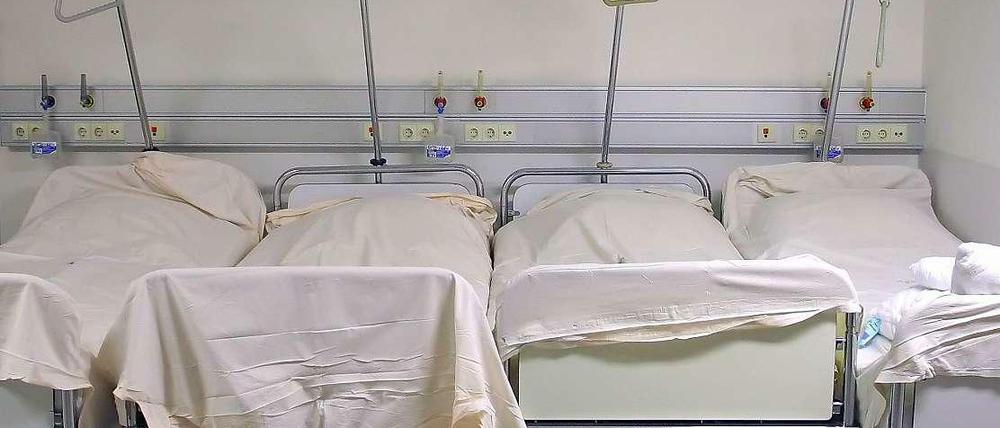 Leere Betten. In Deutschland arbeiten viele Krankenhäuser unrentabel.