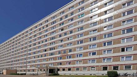 Bewohnte Plattenbauten in der sächsischen Stadt Hoyerswerda.
