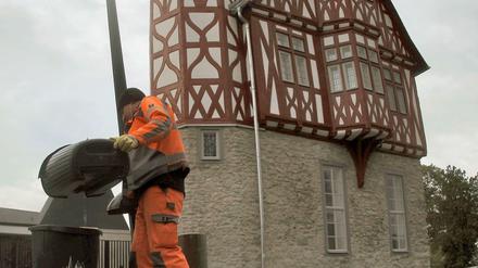 Nah beieinander und doch weit entfernt: Der Aufstieg oder Abstieg einzelner Personen in der Einkommenshierarchie ist seit 1990 deutlich gesunken.